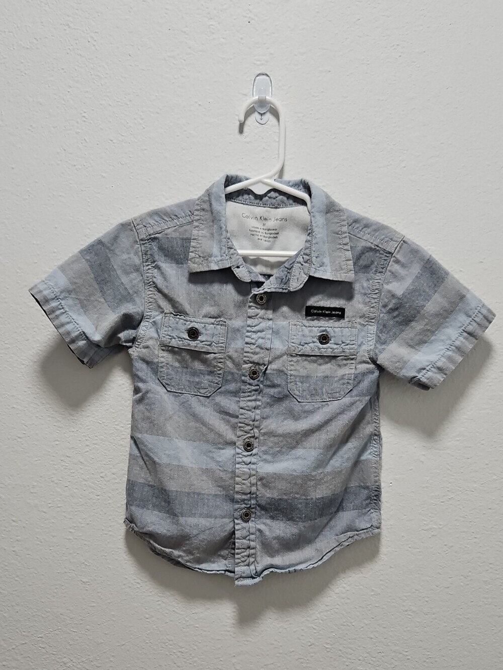 Calvin Klein Jeans Boys' Short-Sleeve Button-Down Shirt - Light Blue Toddler 3T